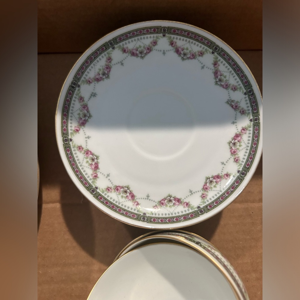 Classic Bavaria Tea Set - Picture 8 of 11